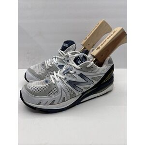 Men's Size 7 D Wide Width New Balance 1540 Running Shoes Made in USA